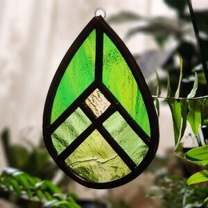 TCAG Handmade Green Geometric Stained Glass Suncatcher Ornament, 4"x6"